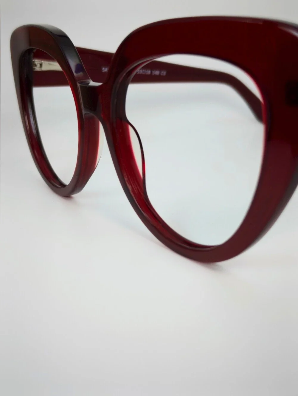 Santa Monica. Women's Oversized Cat Eye Glasses -Translucent Burgundy.